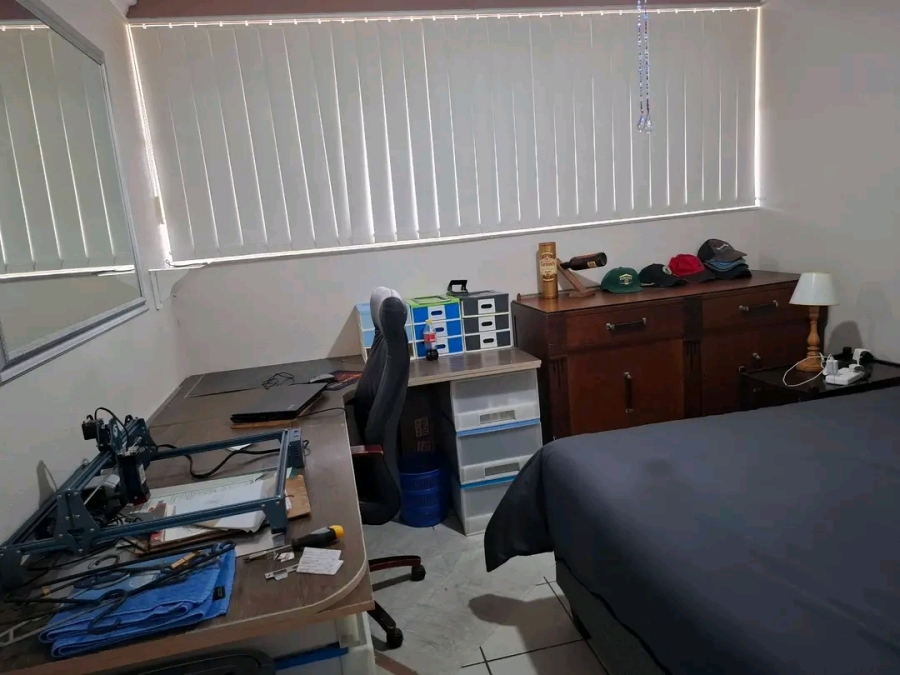 3 Bedroom Property for Sale in Pioneer Park KwaZulu-Natal