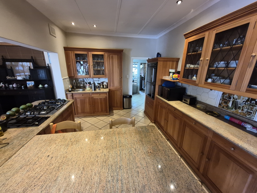 4 Bedroom Property for Sale in Mountain Homes KwaZulu-Natal