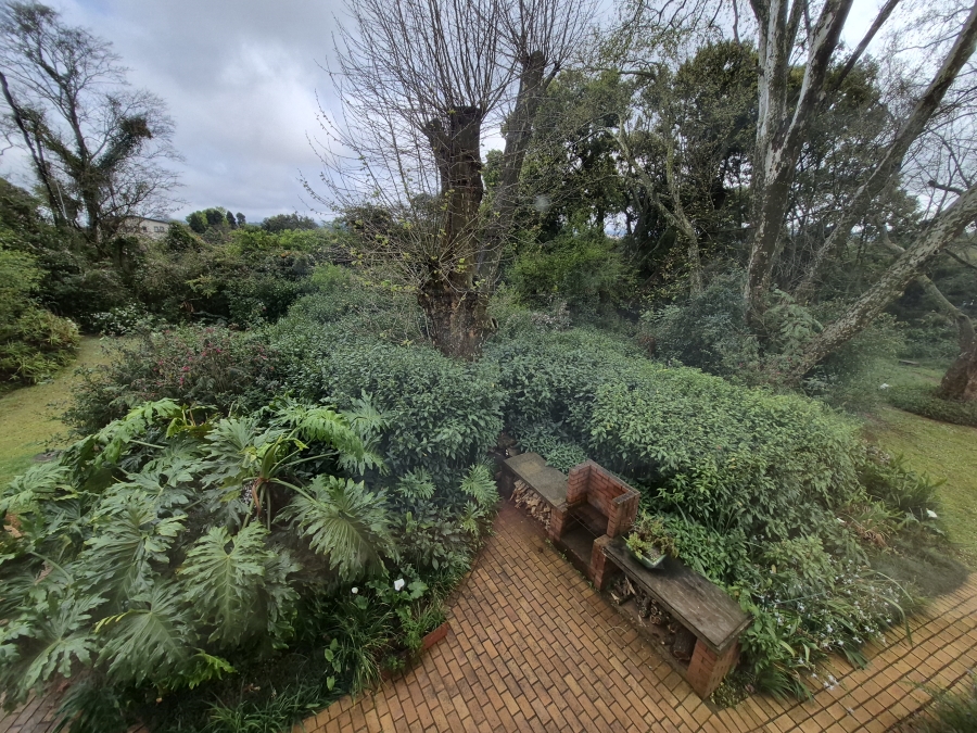 4 Bedroom Property for Sale in Mountain Homes KwaZulu-Natal