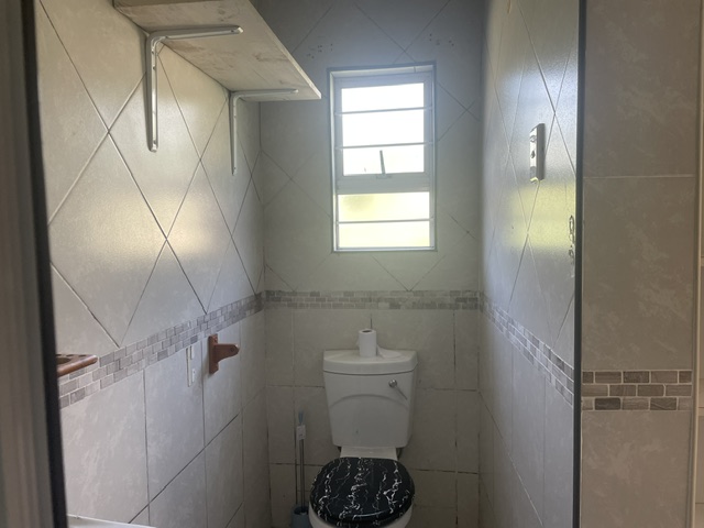 To Let 1 Bedroom Property for Rent in Moseley Park KwaZulu-Natal