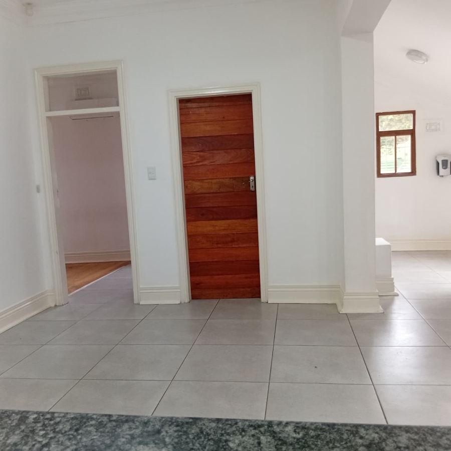To Let 3 Bedroom Property for Rent in Windermere KwaZulu-Natal
