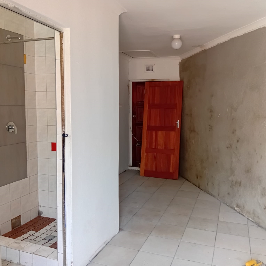 To Let 3 Bedroom Property for Rent in Windermere KwaZulu-Natal