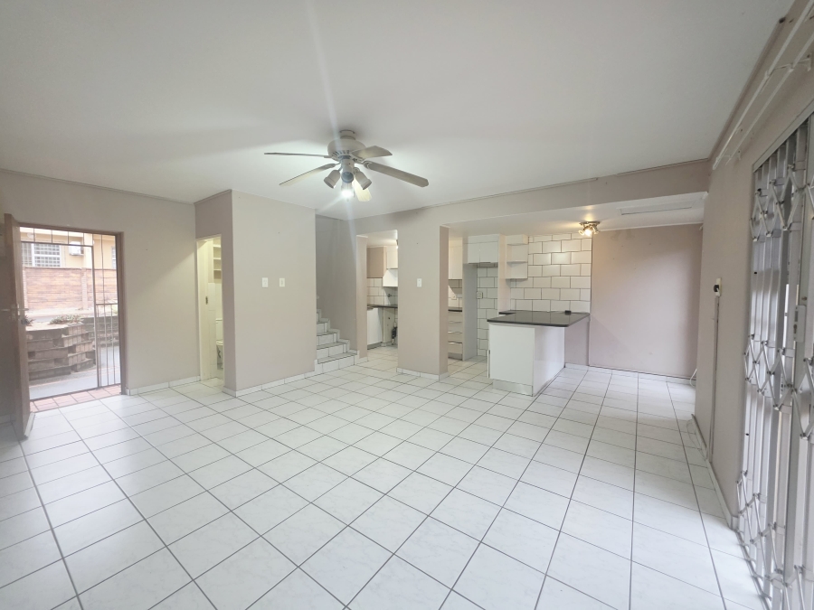 2 Bedroom Property for Sale in Meer En See KwaZulu-Natal