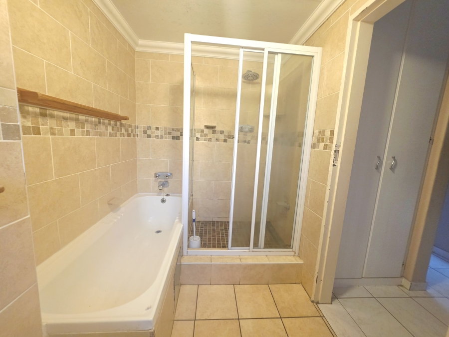 2 Bedroom Property for Sale in Meer En See KwaZulu-Natal