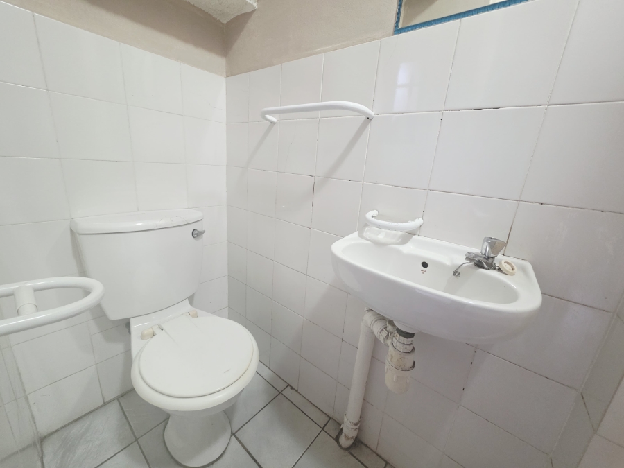 2 Bedroom Property for Sale in Meer En See KwaZulu-Natal