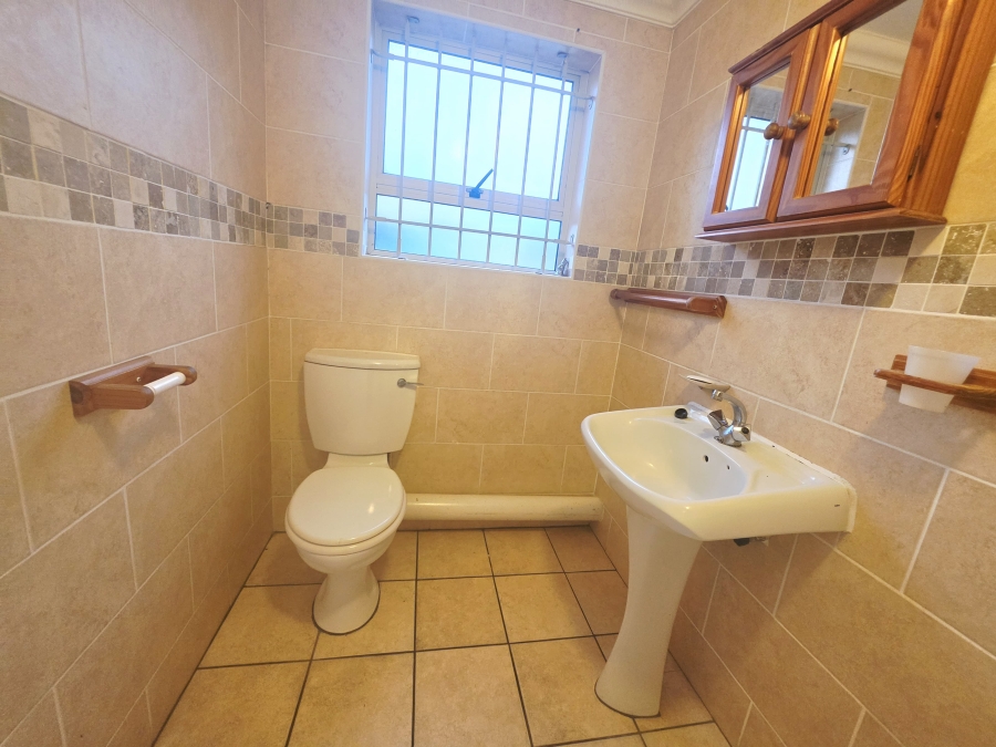2 Bedroom Property for Sale in Meer En See KwaZulu-Natal