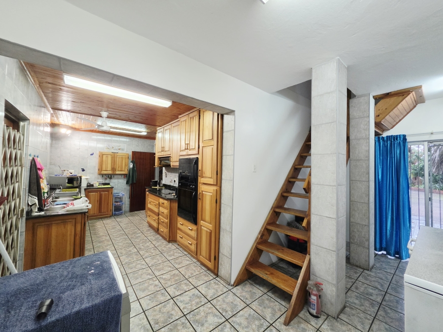 8 Bedroom Property for Sale in Arboretum KwaZulu-Natal