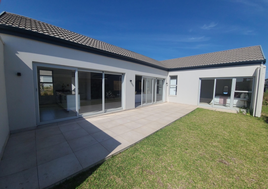To Let 2 Bedroom Property for Rent in Sheffield Beach KwaZulu-Natal