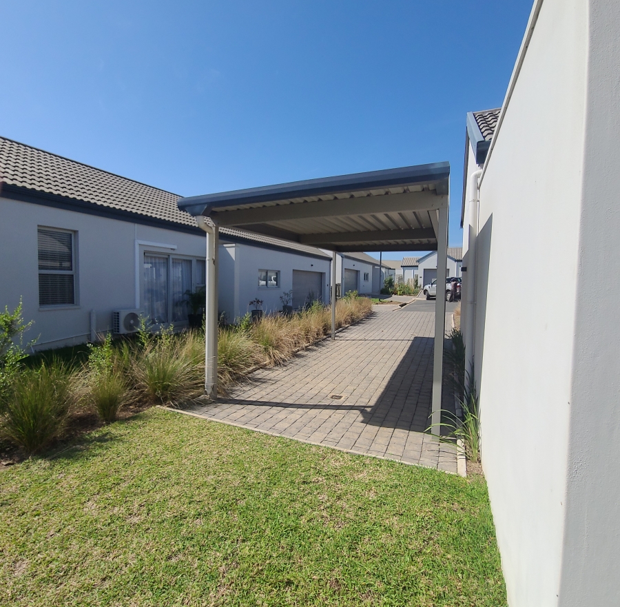 To Let 2 Bedroom Property for Rent in Sheffield Beach KwaZulu-Natal