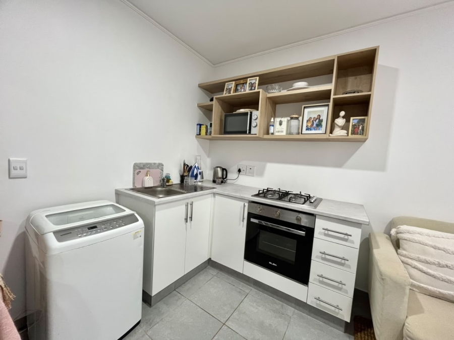 To Let 2 Bedroom Property for Rent in Sheffield Beach KwaZulu-Natal