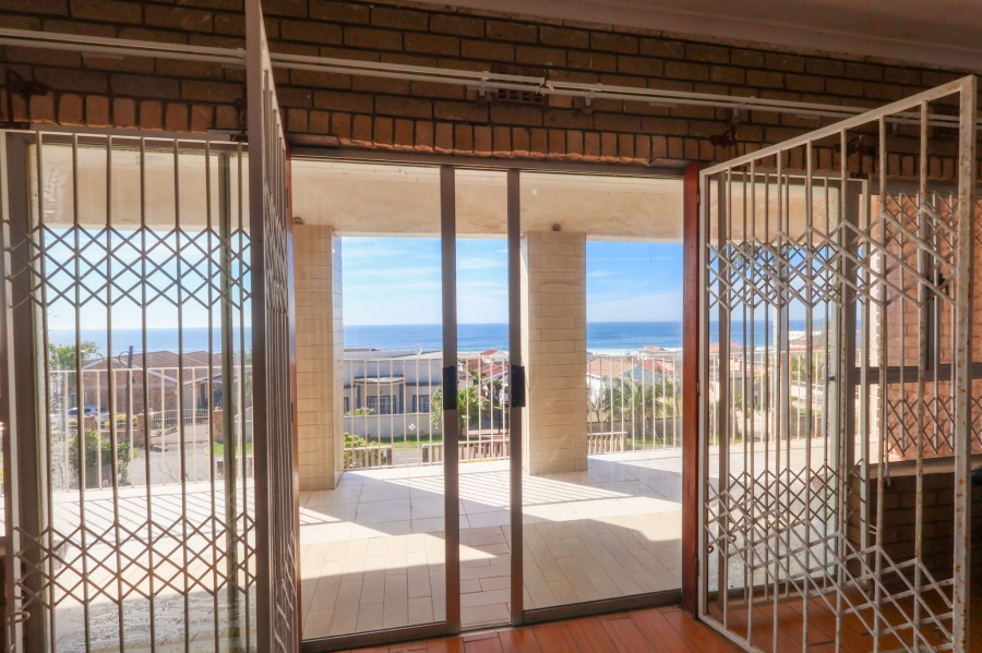 9 Bedroom Property for Sale in Park Rynie KwaZulu-Natal