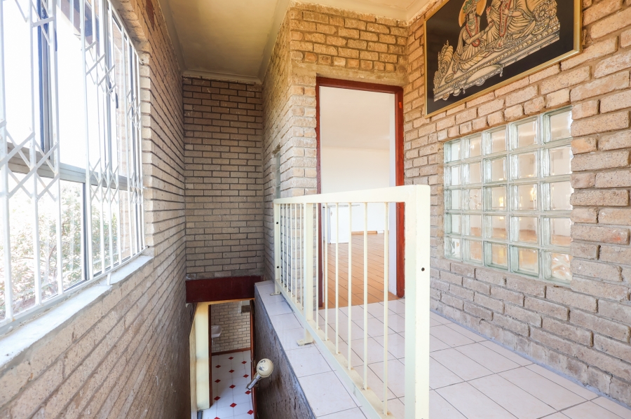 9 Bedroom Property for Sale in Park Rynie KwaZulu-Natal