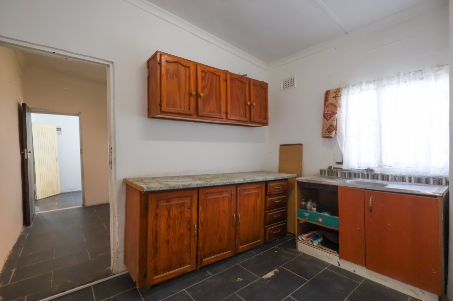 9 Bedroom Property for Sale in Park Rynie KwaZulu-Natal