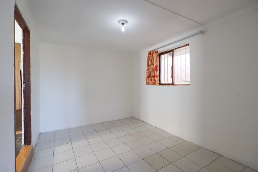 9 Bedroom Property for Sale in Park Rynie KwaZulu-Natal