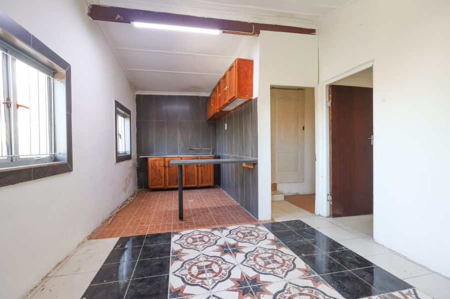 9 Bedroom Property for Sale in Park Rynie KwaZulu-Natal