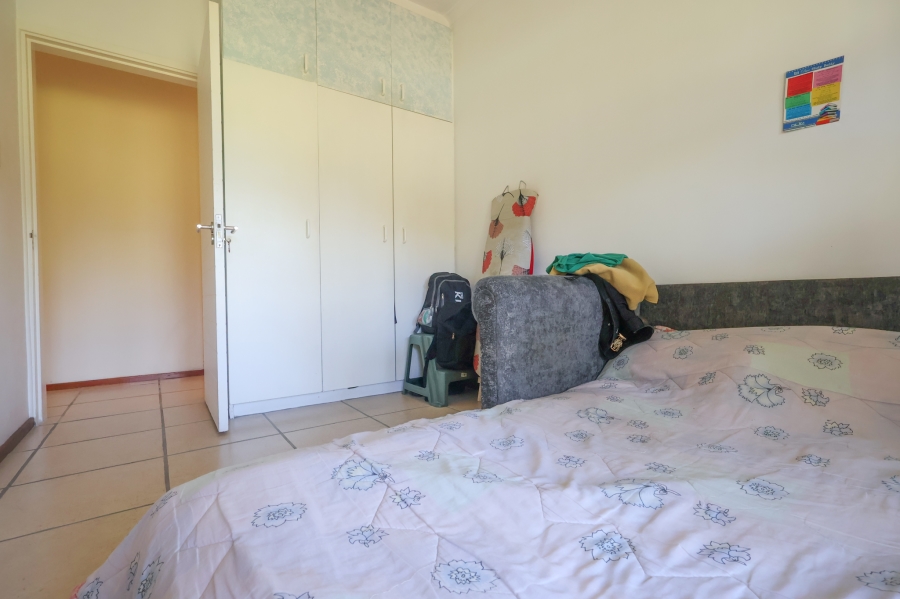 5 Bedroom Property for Sale in Athlone Park KwaZulu-Natal
