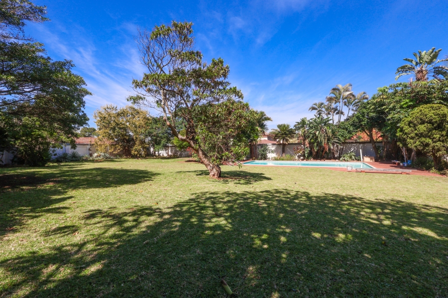 5 Bedroom Property for Sale in Athlone Park KwaZulu-Natal