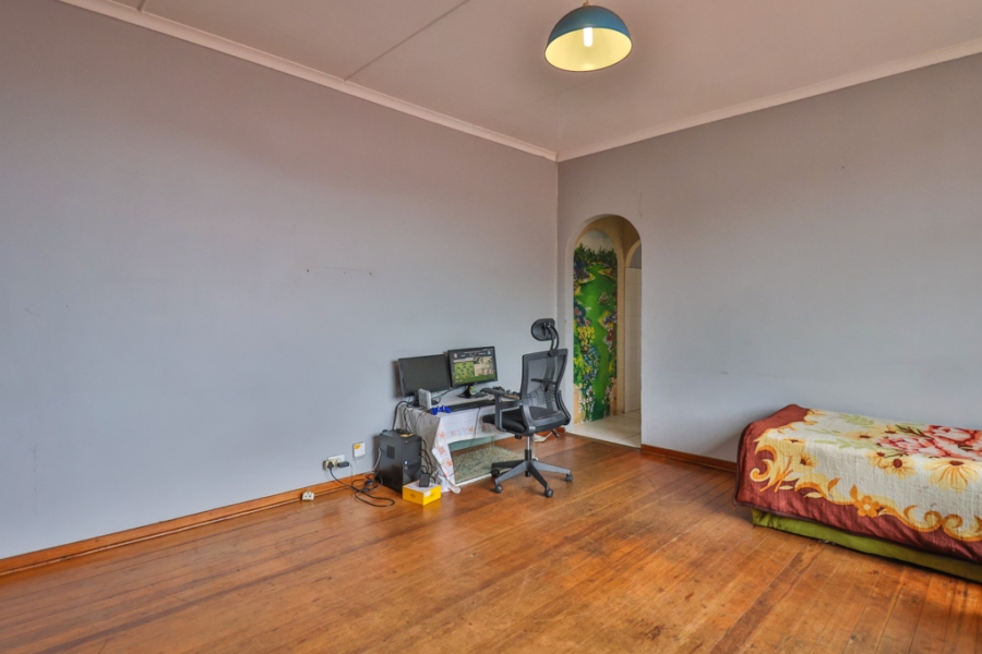 1 Bedroom Property for Sale in Glenwood KwaZulu-Natal