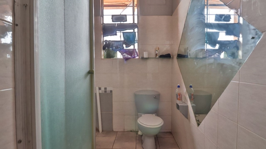 1 Bedroom Property for Sale in Glenwood KwaZulu-Natal