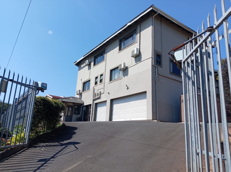 To Let 1 Bedroom Property for Rent in Amanzimtoti KwaZulu-Natal
