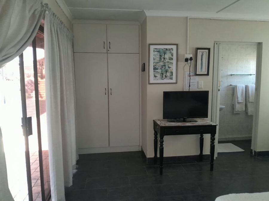 To Let 1 Bedroom Property for Rent in Amanzimtoti KwaZulu-Natal