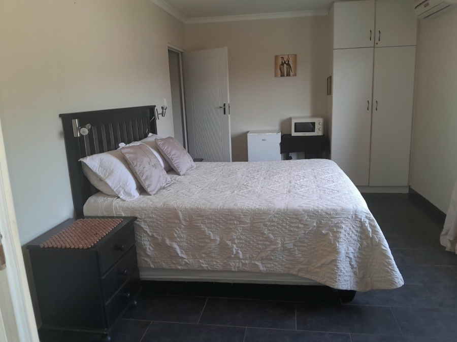 To Let 1 Bedroom Property for Rent in Amanzimtoti KwaZulu-Natal