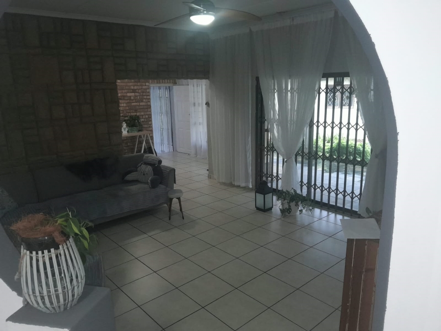4 Bedroom Property for Sale in Doon Heights KwaZulu-Natal