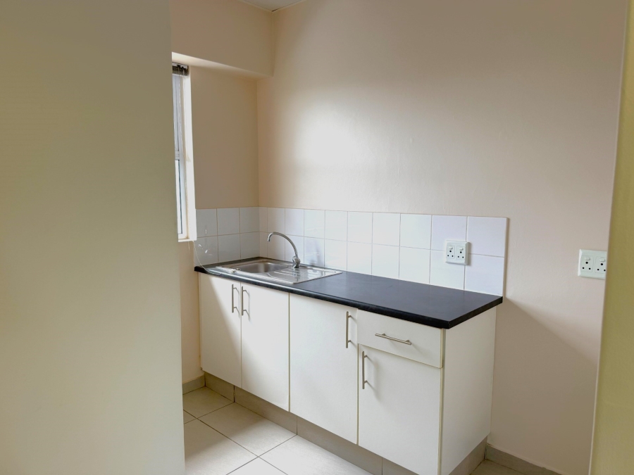 To Let Commercial Property for Rent in Broadlands KwaZulu-Natal