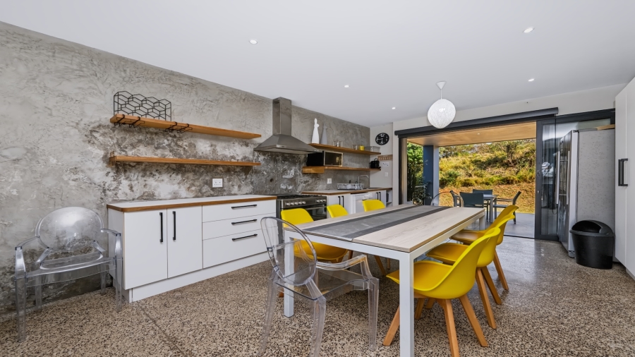 2 Bedroom Property for Sale in Prince