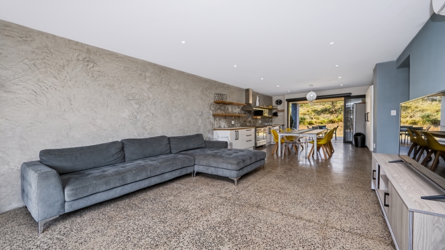 2 Bedroom Property for Sale in Prince