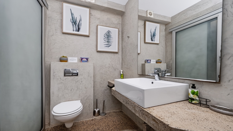 2 Bedroom Property for Sale in Prince