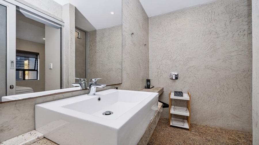 2 Bedroom Property for Sale in Prince