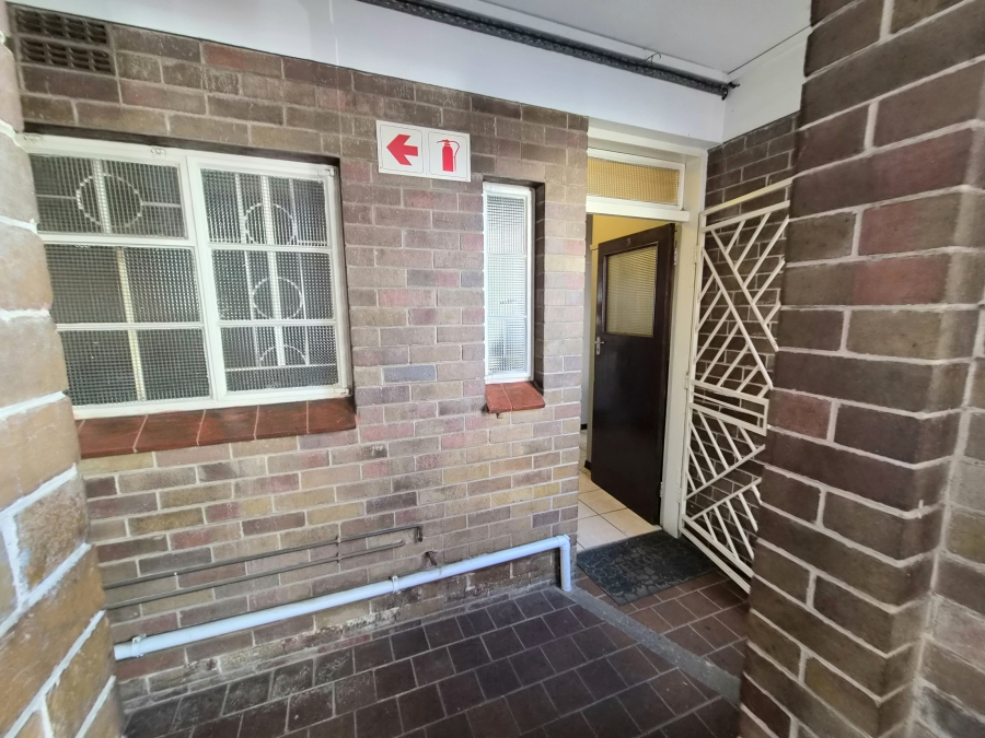 2 Bedroom Property for Sale in Scottsville KwaZulu-Natal