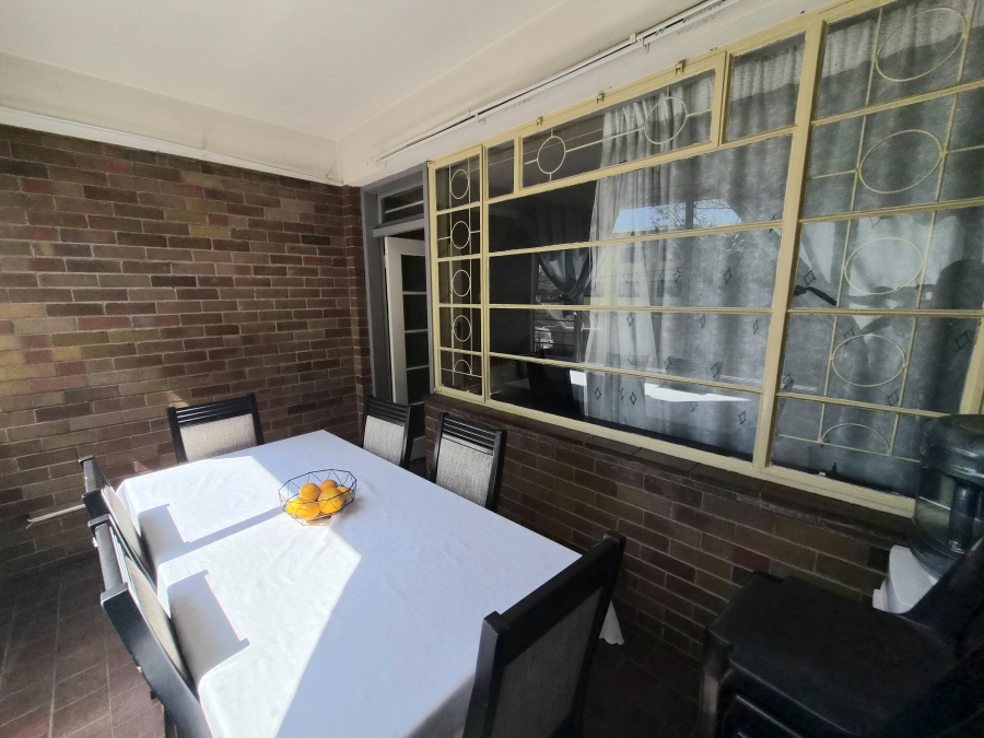 2 Bedroom Property for Sale in Scottsville KwaZulu-Natal