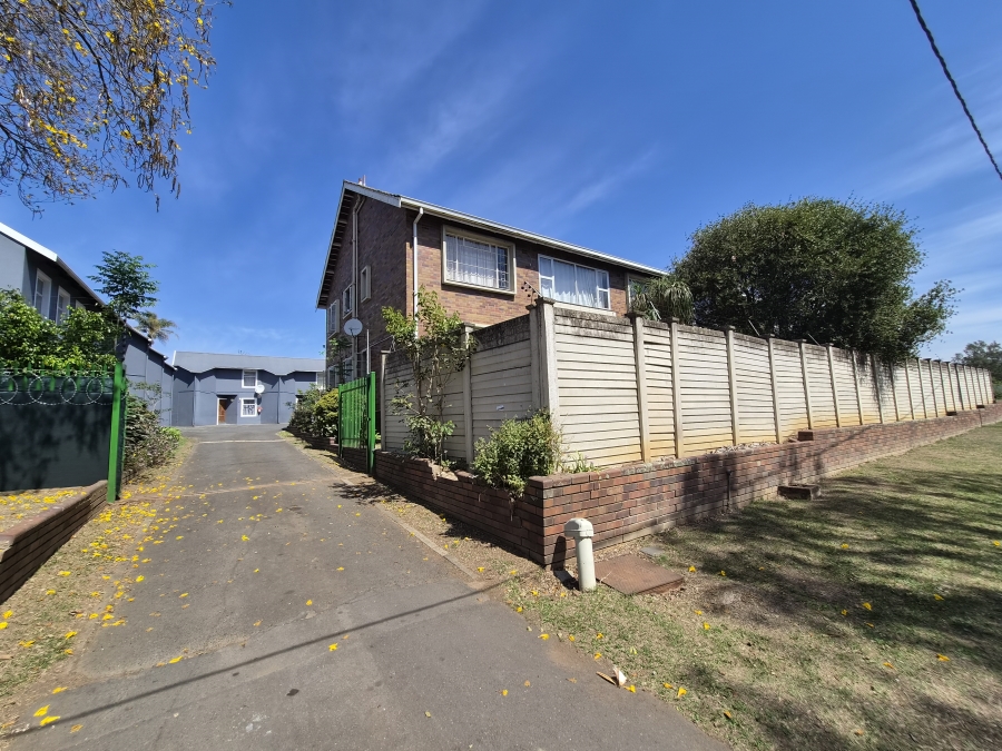 2 Bedroom Property for Sale in Scottsville KwaZulu-Natal