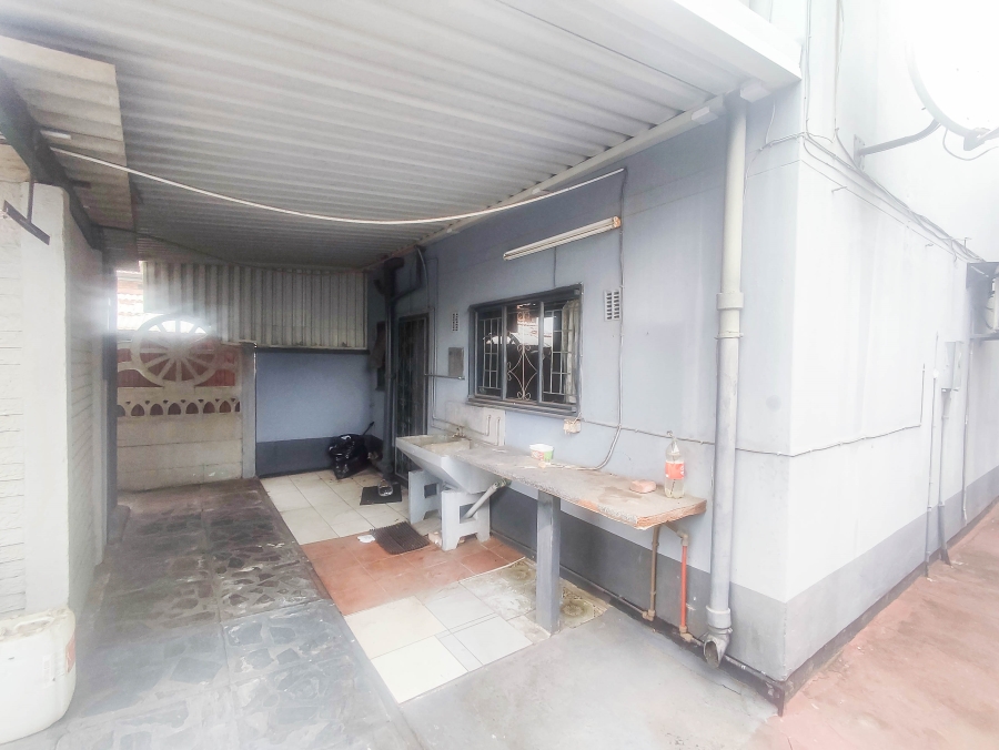 To Let 3 Bedroom Property for Rent in Northcroft KwaZulu-Natal