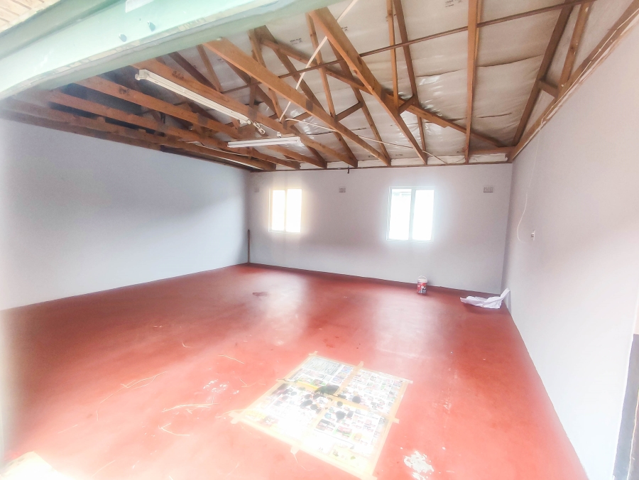 To Let 3 Bedroom Property for Rent in Northcroft KwaZulu-Natal