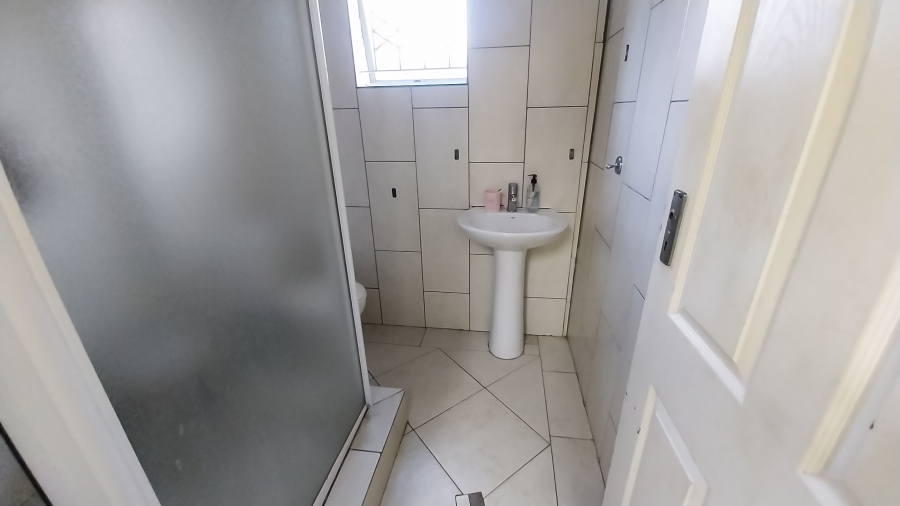 To Let 3 Bedroom Property for Rent in Dawncrest KwaZulu-Natal