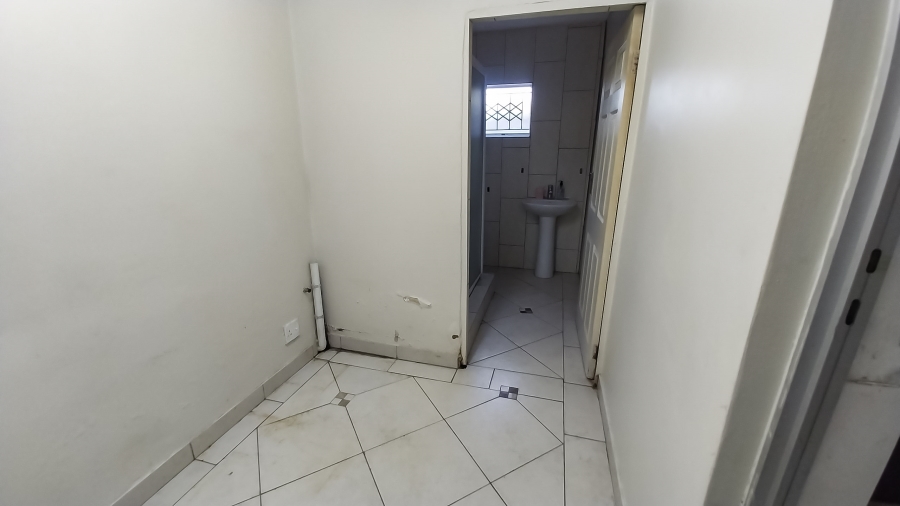 To Let 3 Bedroom Property for Rent in Dawncrest KwaZulu-Natal