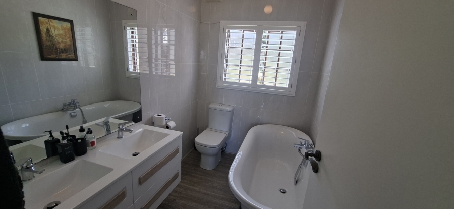 4 Bedroom Property for Sale in Belvedere KwaZulu-Natal