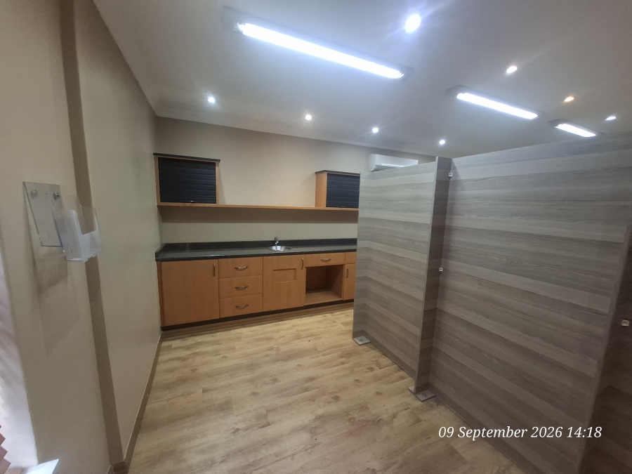 To Let Commercial Property for Rent in Pioneer Park KwaZulu-Natal