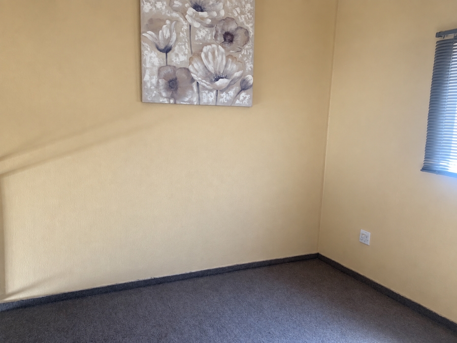 To Let 1 Bedroom Property for Rent in Scottsville KwaZulu-Natal