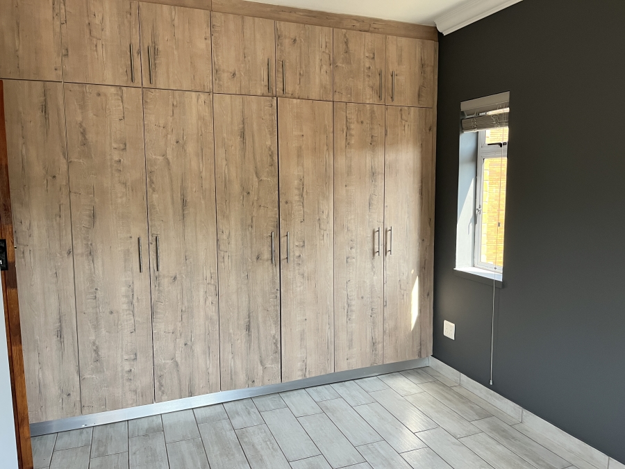 2 Bedroom Property for Sale in Windermere KwaZulu-Natal
