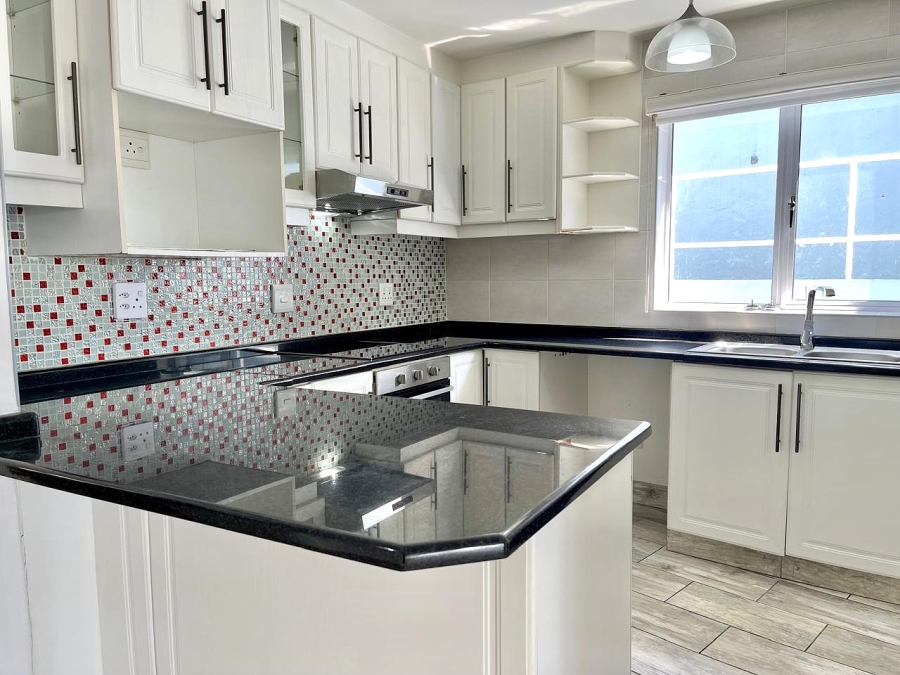 3 Bedroom Property for Sale in Shakas Rock KwaZulu-Natal