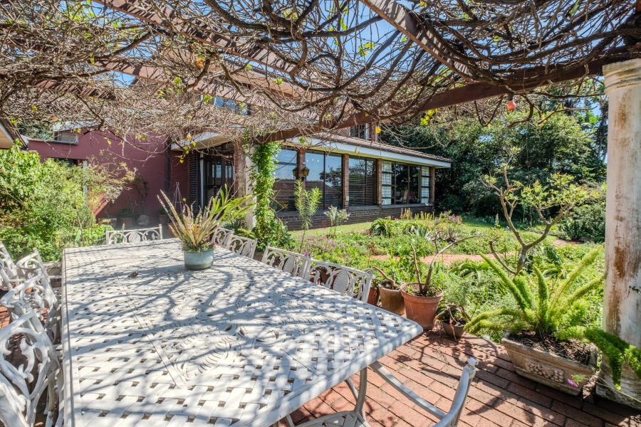 4 Bedroom Property for Sale in Durban North KwaZulu-Natal