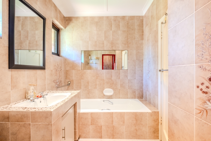 4 Bedroom Property for Sale in Durban North KwaZulu-Natal