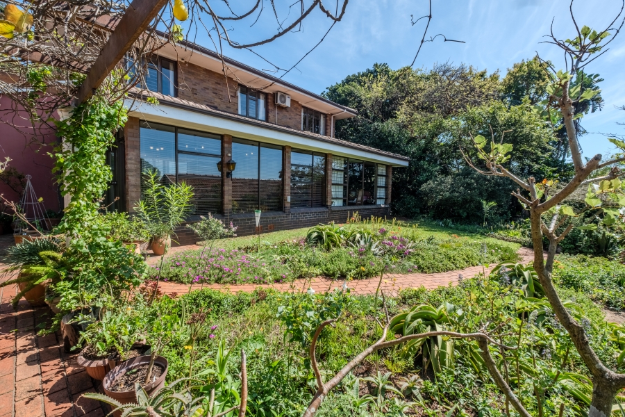 4 Bedroom Property for Sale in Durban North KwaZulu-Natal