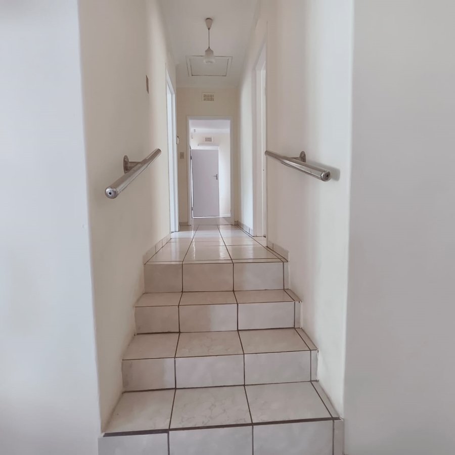 To Let 3 Bedroom Property for Rent in Northdene KwaZulu-Natal