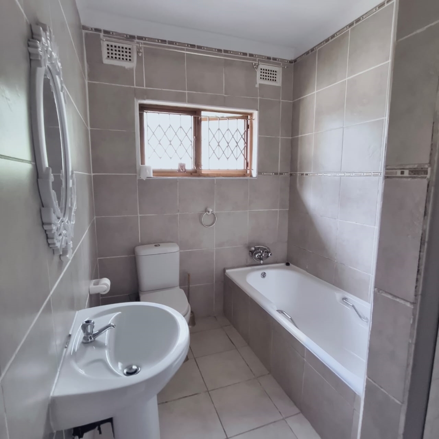 To Let 3 Bedroom Property for Rent in Northdene KwaZulu-Natal
