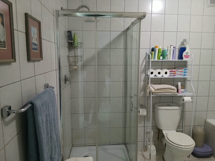 5 Bedroom Property for Sale in Forest Hills KwaZulu-Natal